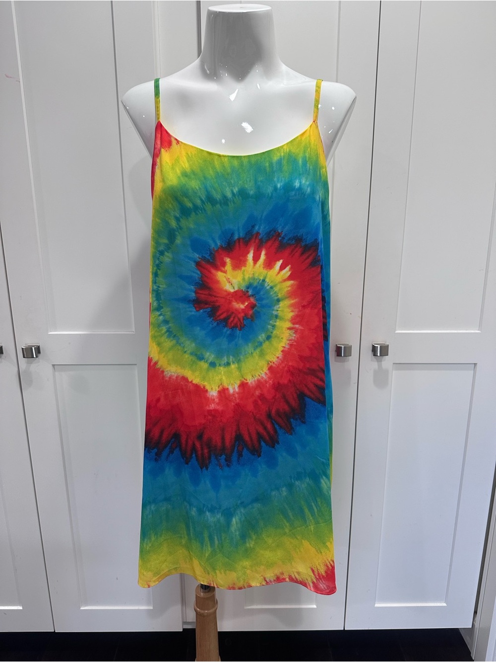 Alice + Olivia Tie-Dye Spiral Slip Dress in Rainbow Colors Large - Picture 7 of 14